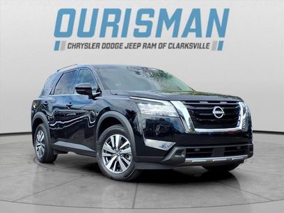 Used 2024 Nissan Pathfinder SL