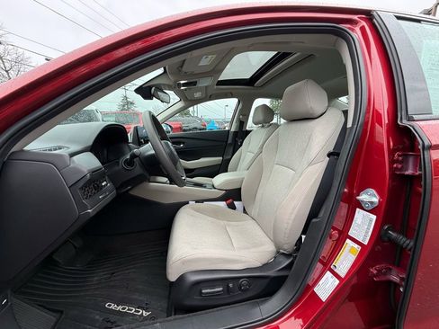Certified 2024 Honda Accord EX image 14