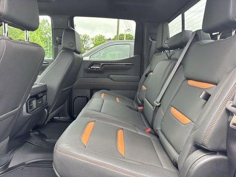 New 2026 GMC Sierra 1500 AT4 AWD/4WD image 9