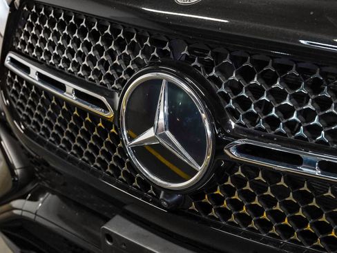 Used 2025 Mercedes-Benz GLE 450 4MATIC image 8