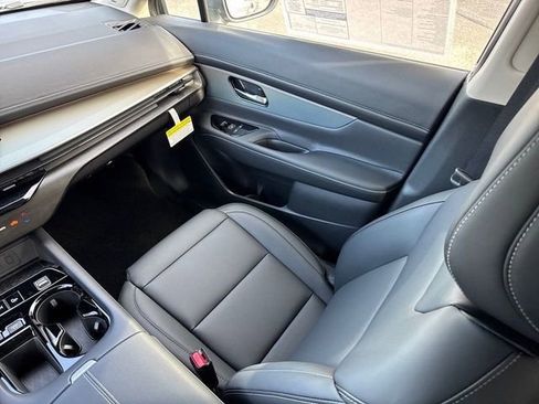 New 2025 Nissan Murano SL AWD/4WD image 18