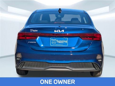 Used 2023 Kia Forte LXS w/ LXS Technology Package image 5