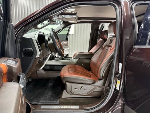 Used 2019 Ford F150 King Ranch w/ Equipment Group 601A Luxury AWD/4WD image 18