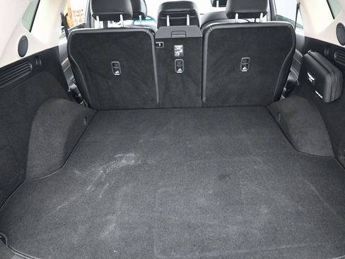 Used 2025 Genesis GV80 2.5T Advanced image 33