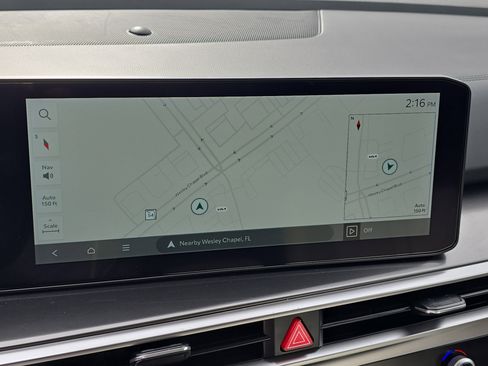 Certified 2025 Kia Sorento S image 24