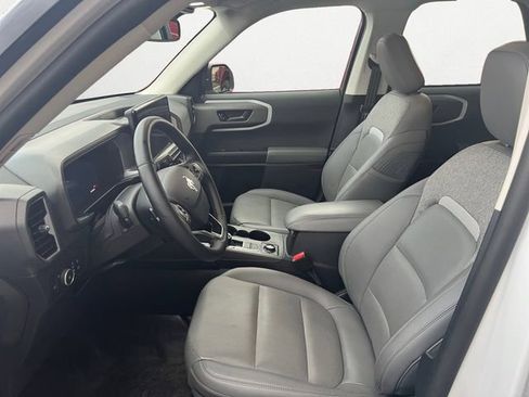 Used 2025 Ford Bronco Sport Badlands image 9