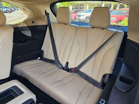 New 2025 Acura MDX w/Advance Package image 17