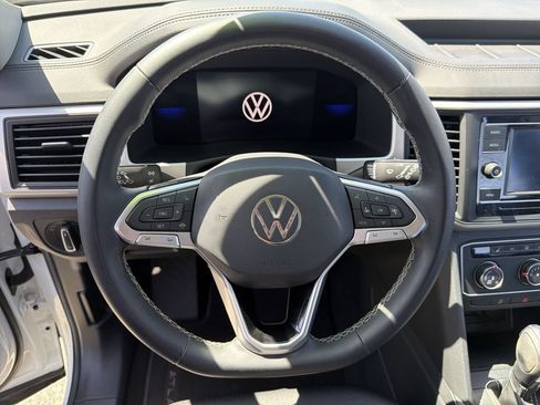 Used 2023 Volkswagen Atlas SE FWD image 11