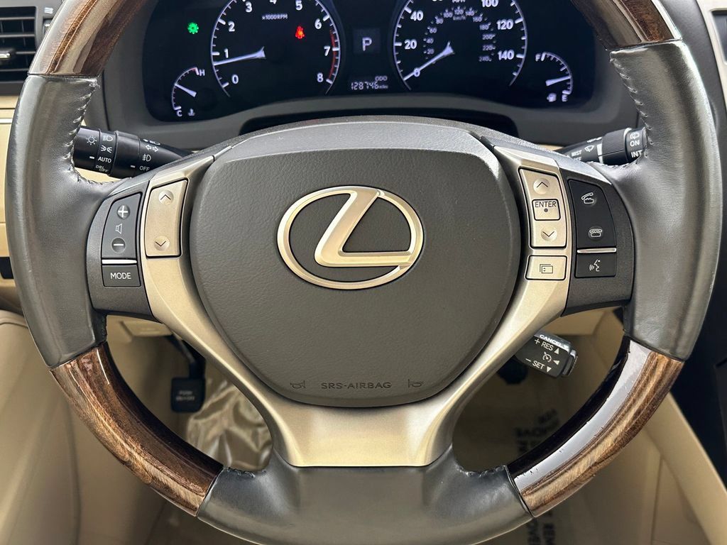 Used 2013 Lexus RX 350 AWD w/ Premium Pkg image 29