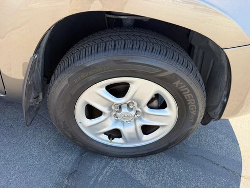 Used 2010 Toyota RAV4 2WD image 29