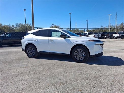 New 2025 Nissan Murano SL image 2