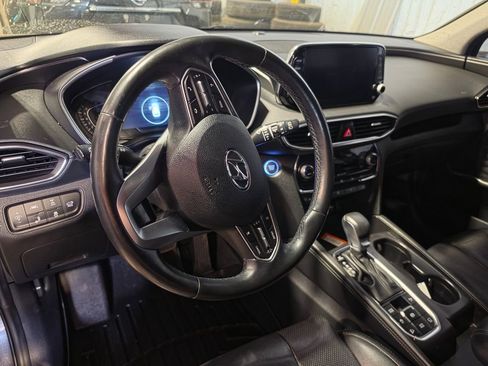Used 2020 Hyundai Santa Fe Limited image 4