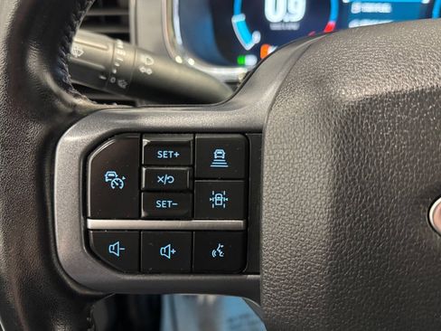 Used 2023 Ford F150 Lariat AWD/4WD image 30