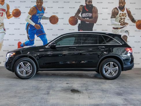 Used 2022 Mercedes-Benz GLC 300 image 17