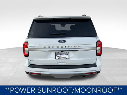 Used 2022 Ford Expedition XLT image 6