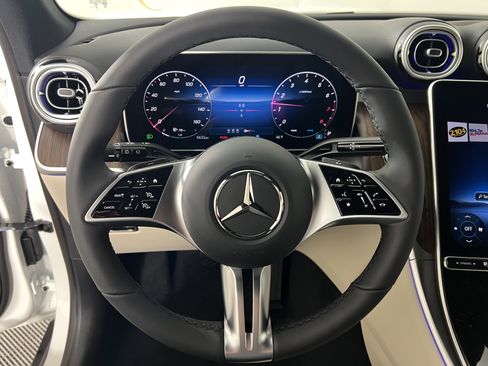 New 2026 Mercedes-Benz GLC 300 4MATIC image 26