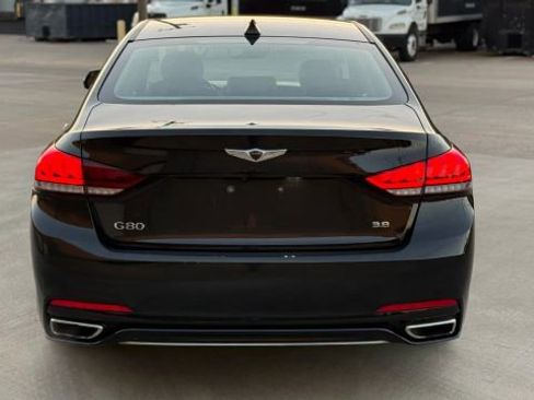 Used 2018 Genesis G80 3.8 image 11