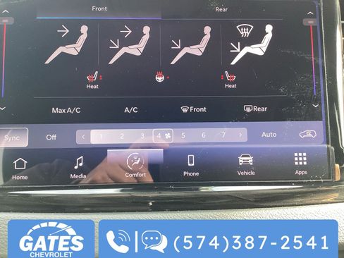 Used 2023 Chrysler Pacifica Touring-L image 25