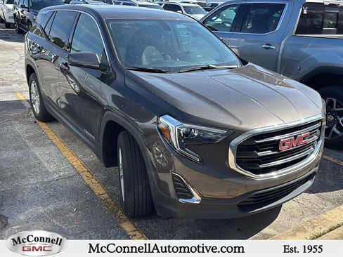 Used 2019 GMC Terrain SLE w/ LPO, Floor Liner Package FWD image 1