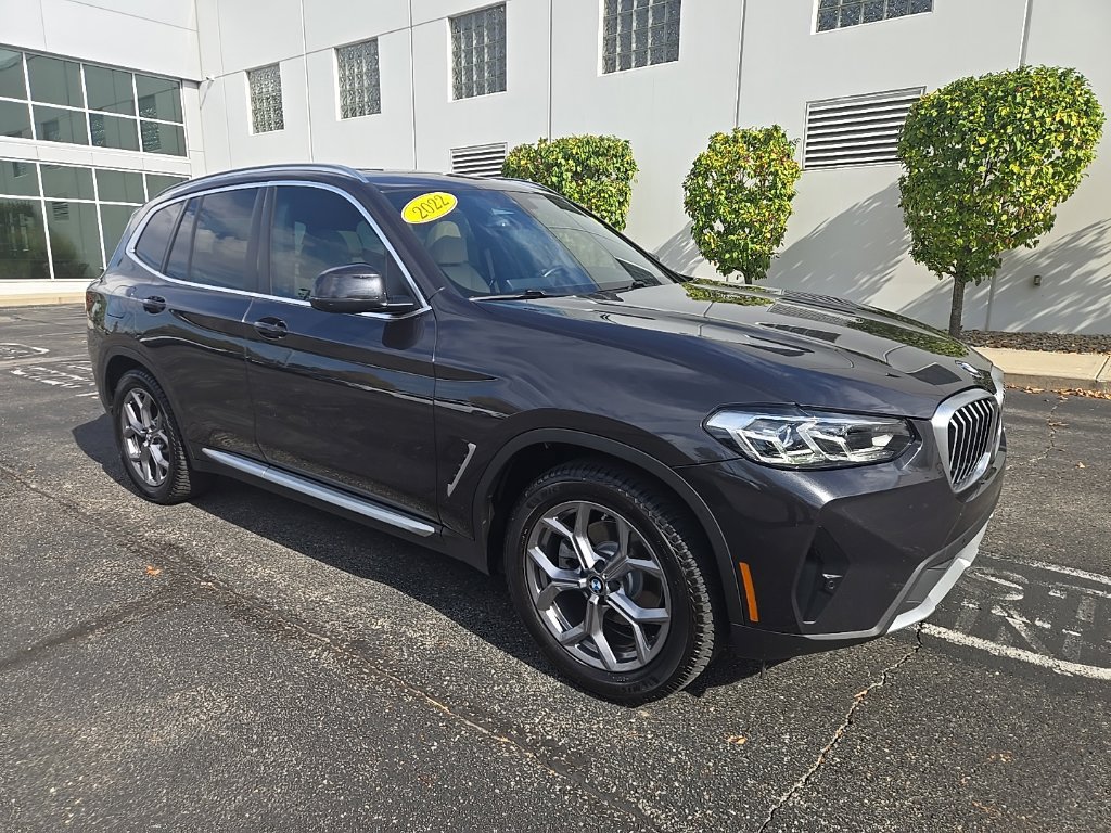 Used 2022 BMW X3 xDrive30i w/ Convenience Package AWD/4WD image 4