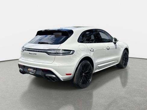Used 2022 Porsche Macan GTS image 3
