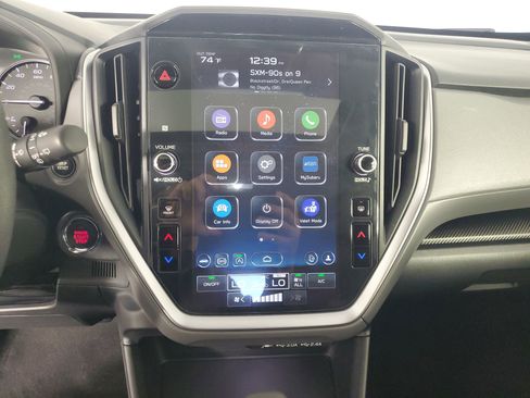 Used 2024 Subaru Crosstrek 2.0i Premium image 16