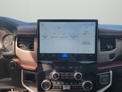 Used 2024 Ford Expedition Max Limited image 22