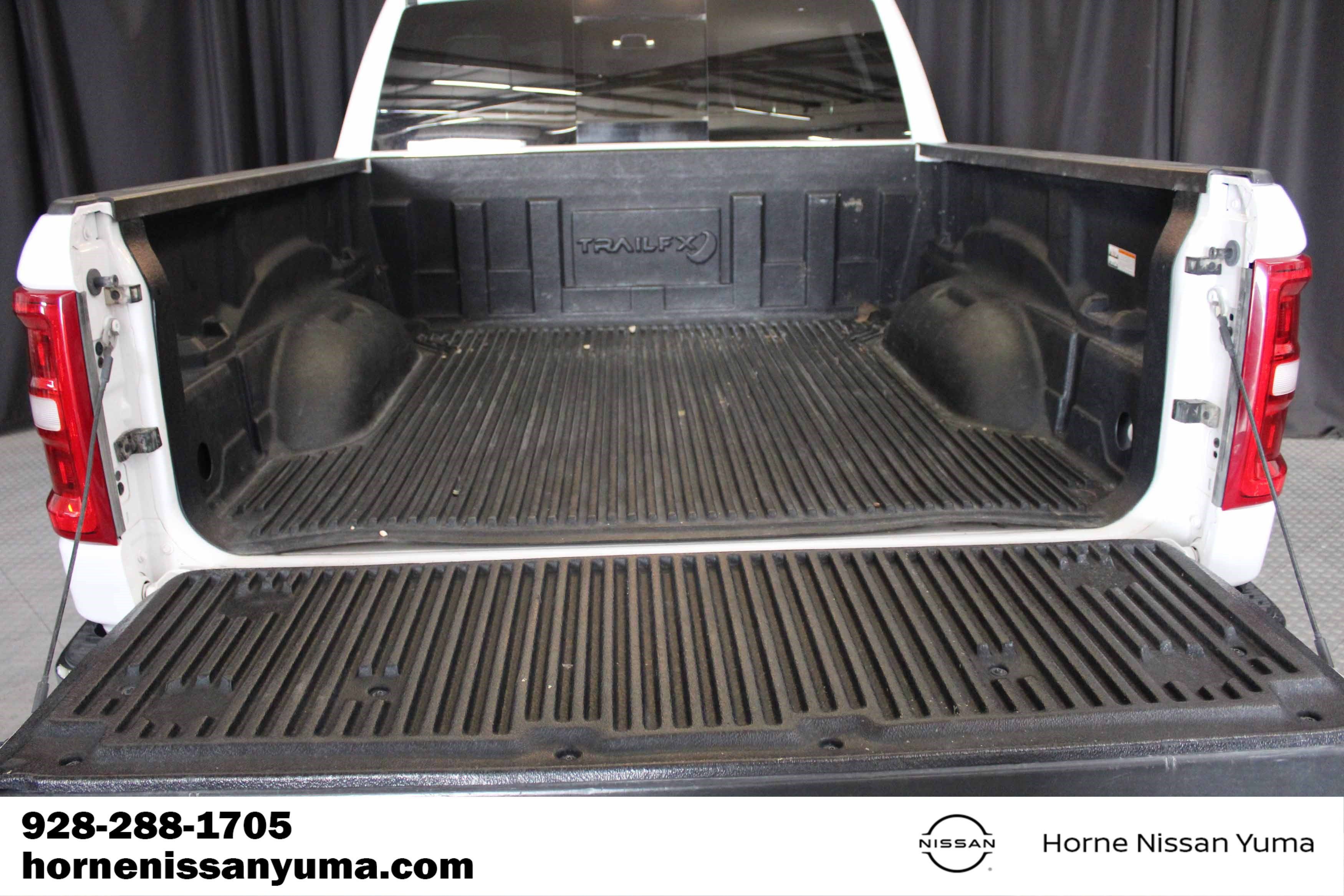 Used 2025 RAM 1500 Laramie AWD/4WD image 13