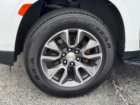 Certified 2022 Chevrolet Tahoe LT w/ Luxury Package image 9