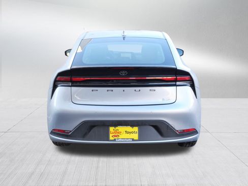 Certified 2025 Toyota Prius LE image 7