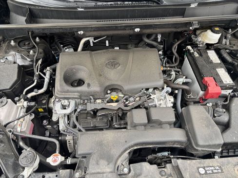 Used 2025 Toyota RAV4 XLE image 30