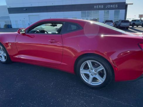 Used 2017 Chevrolet Camaro LT w/ Technology Package image 3