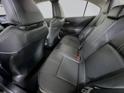 Used 2025 Toyota Corolla XLE image 29