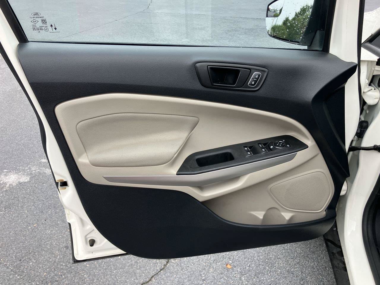 Used 2020 Ford EcoSport S FWD image 13