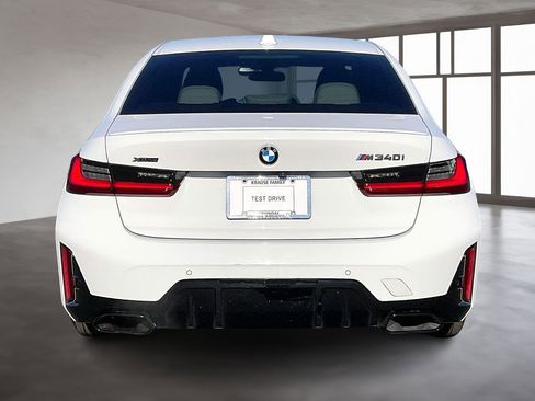 Used 2023 BMW M340i xDrive image 5
