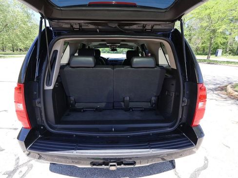 Used 2010 Chevrolet Tahoe LT w/ Luxury Package image 17