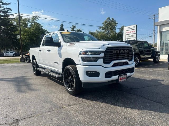 Used 2025 RAM 2500 Big Horn AWD/4WD image 1