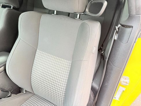 Used 2019 Dodge Challenger R/T image 26