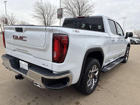 New 2026 GMC Sierra 1500 SLT w/ SLT Premium Plus Package image 8