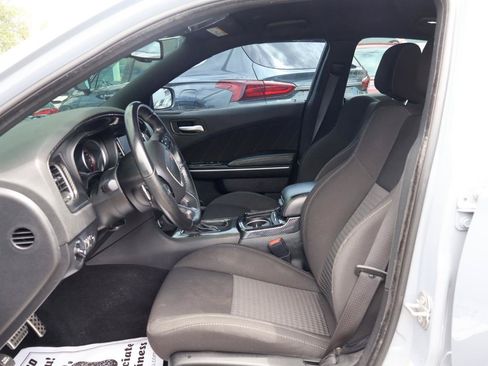 Used 2020 Dodge Charger R/T w/ Navigation & Travel Group RWD image 11