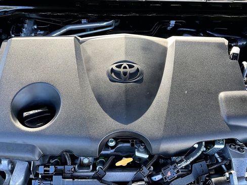 Certified 2023 Toyota Camry SE image 32