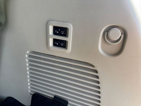 Used 2018 INFINITI QX80 4WD w/ Driver Assistance Package image 18