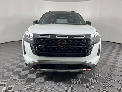 New 2026 Nissan Pathfinder SV