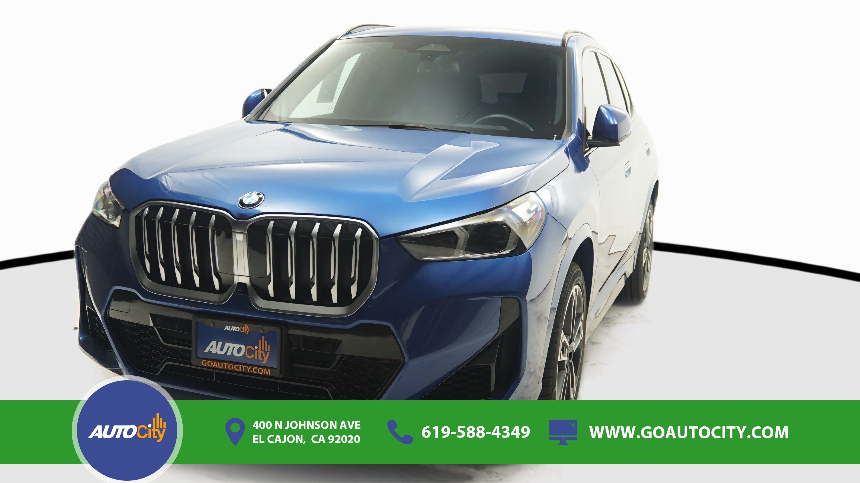 Used 2023 BMW X1 xDrive28i AWD/4WD image 1