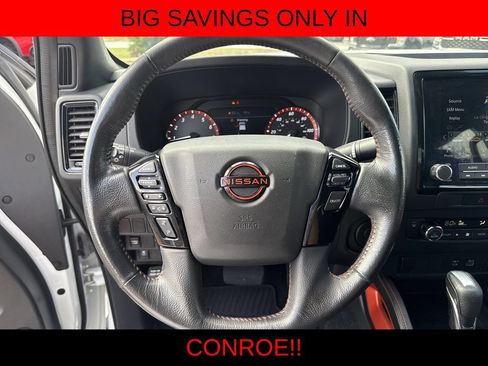 Used 2022 Nissan Frontier Pro-X RWD image 14