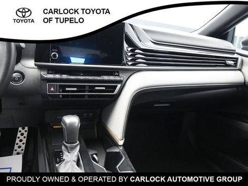Used 2025 Toyota Camry SE image 26