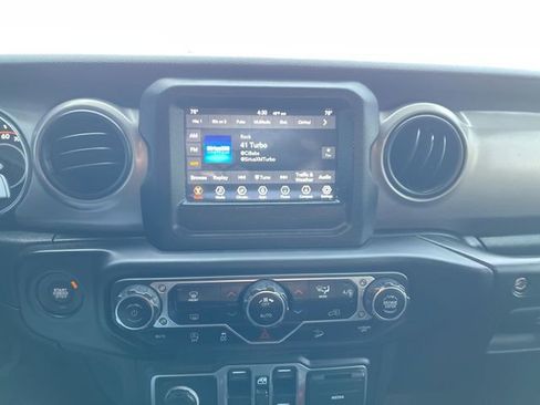 Used 2020 Jeep Wrangler Unlimited Sport S AWD/4WD image 13