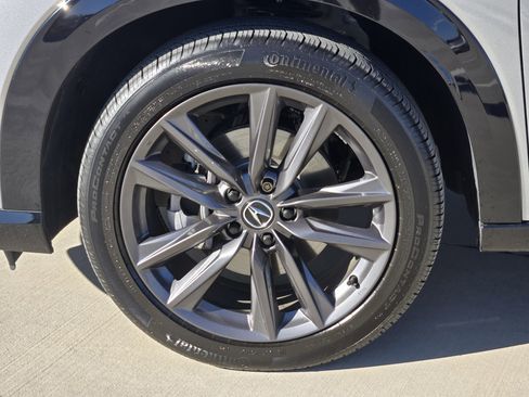 Certified 2025 Acura ADX A-Spec image 17