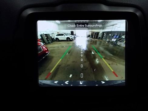 Certified 2022 Jeep Renegade Limited AWD/4WD image 35