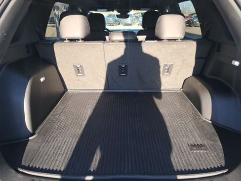 Used 2026 GMC Terrain AT4 w/ Convenience Package III image 7